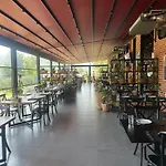 Rozafa Fish Hotel